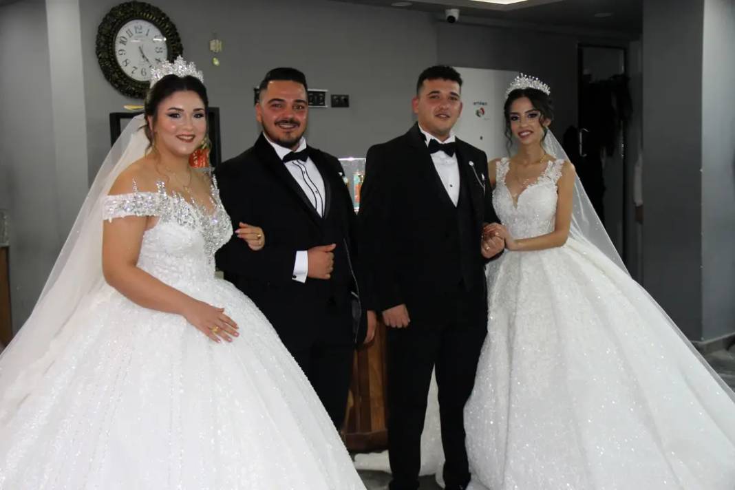 Serik’te Tarihe Geçen Düğün: Aynı Yaş, Aynı Gün, Aynı Düğün 5